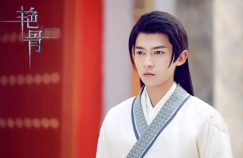 艳骨掠影里面的佟梦实,艳骨佟梦实剧照图片