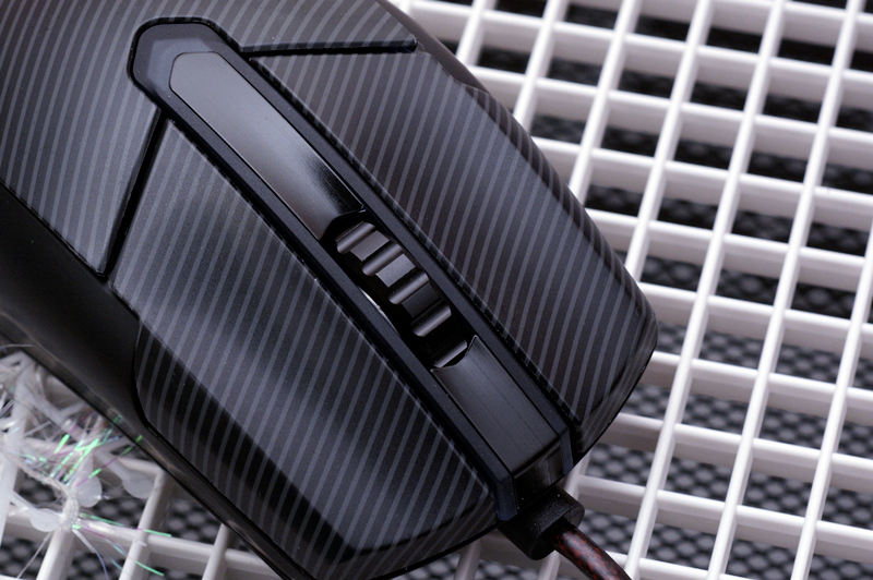 厉害了，鼠标也上“*火军**箱”，I-ROCKS锆Zr-60电竞鼠标开箱体验