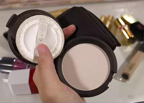 100至200元好用好粉饼,什么粉饼平民价又好用