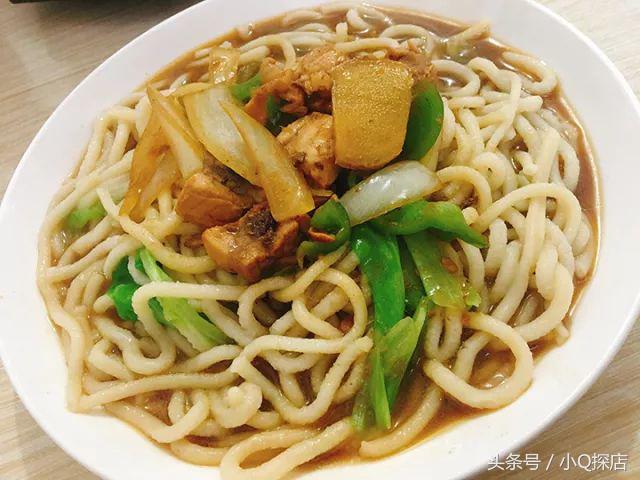 五谷渔粉的正宗做法,你最爱的是什么颜色螺蛳粉