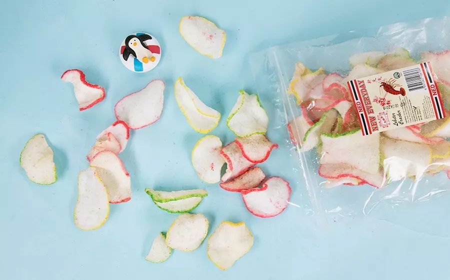 东南亚最好吃的虾片牌子,新加坡餐厅里的虾片