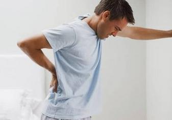 尿路结石症状和膀胱癌症状的区别,上尿路结石最常见的典型症状是