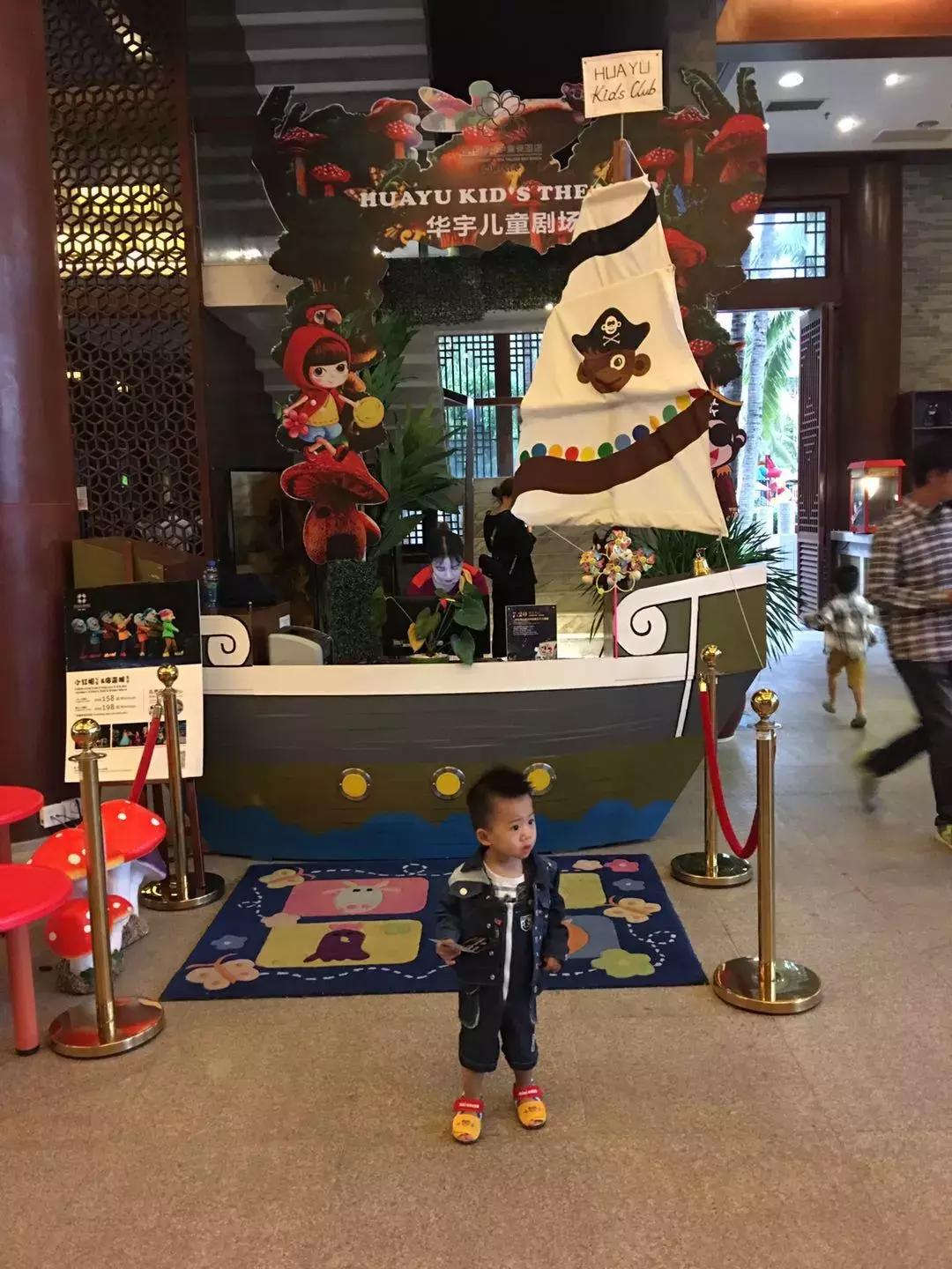 郑州耿直大妞美国开店,包下机舱,签了48个世界知名母婴品牌代理