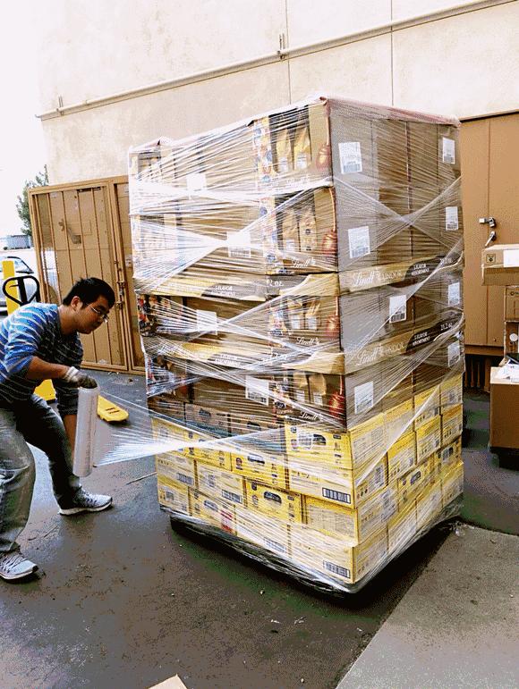 郑州耿直大妞美国开店,包下机舱,签了48个世界知名母婴品牌代理