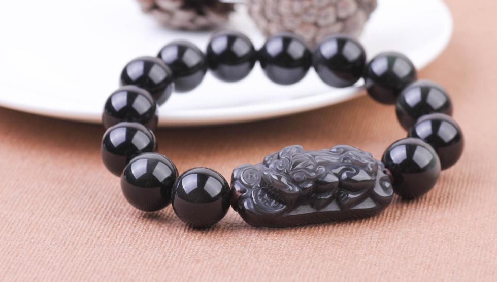 适合新手入门的文玩手串推荐,文玩手串初级新手入门书