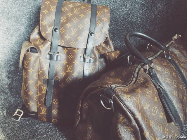 时髦指南丨那些总说没包可买的男孩，逛逛LV不就搞定啦（上）