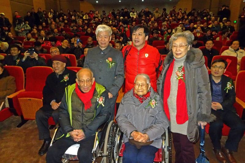 韩煜书法展在中国,韩煜和他的书法创作团队