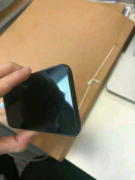 7吧网友700元钱买了个苹果itouch632g赚了还是亏了