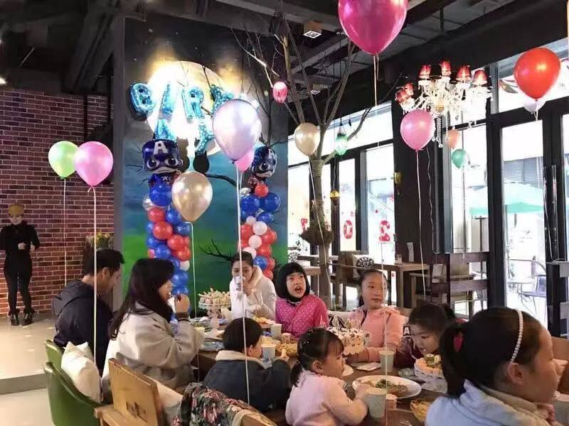 漫猫咖啡:小门店微投资,为你量身打造的偶像级猫星咖啡馆