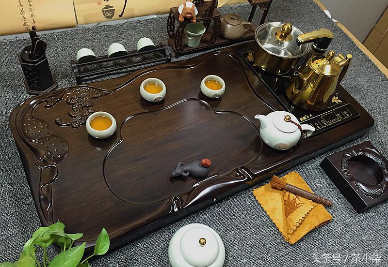 花梨木和乌檀木茶盘哪个好,黑檀木花梨木茶盘最好