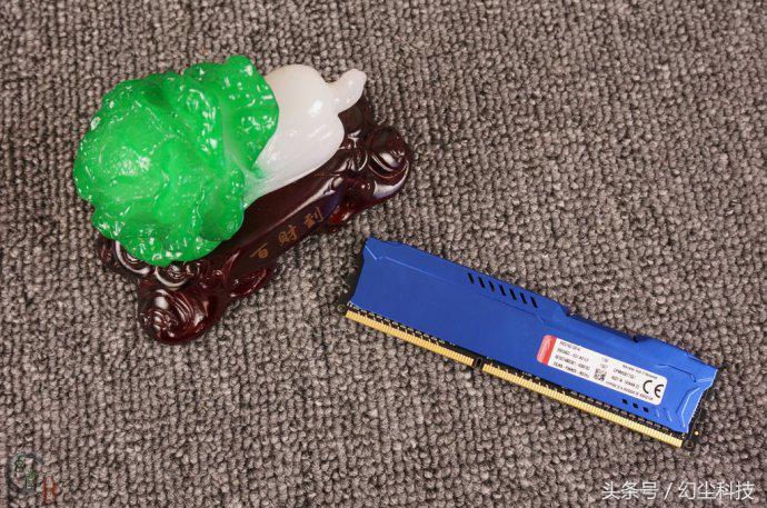 白菜价大存储硬盘,白菜价3200内存条