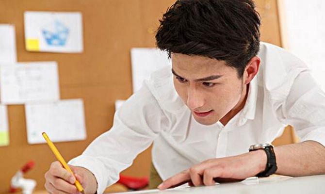 盘点大鹏在屌丝男士中的搞笑瞬间,屌丝男士大鹏揭开他的逆袭之路