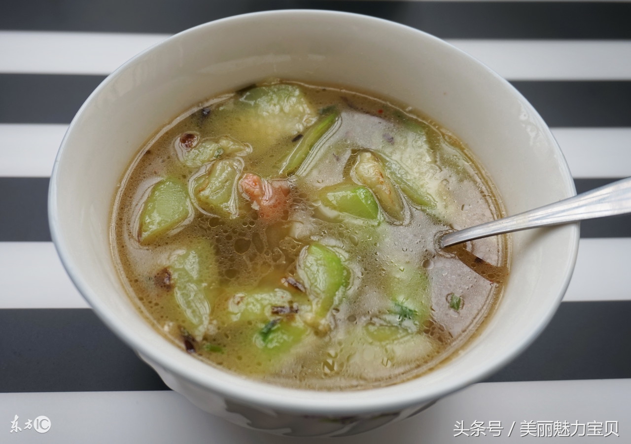 2到3岁幼儿营养食谱,3岁小儿一周食谱举例