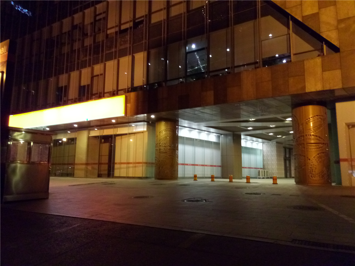 金立w2017翻盖手机价格,金立翻盖手机与三星哪个好