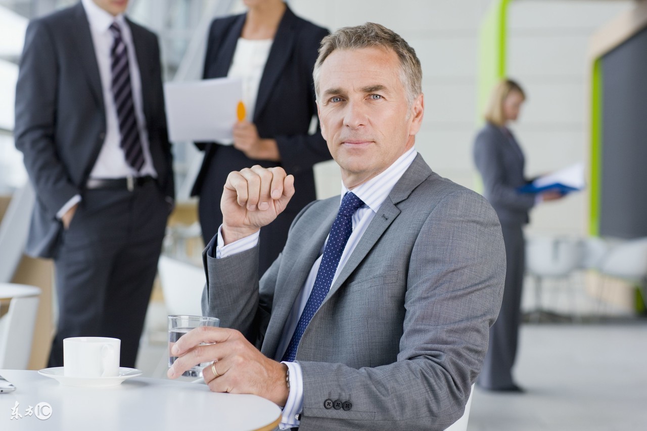 最重要的是你的人脉,老板的人脉都是哪些