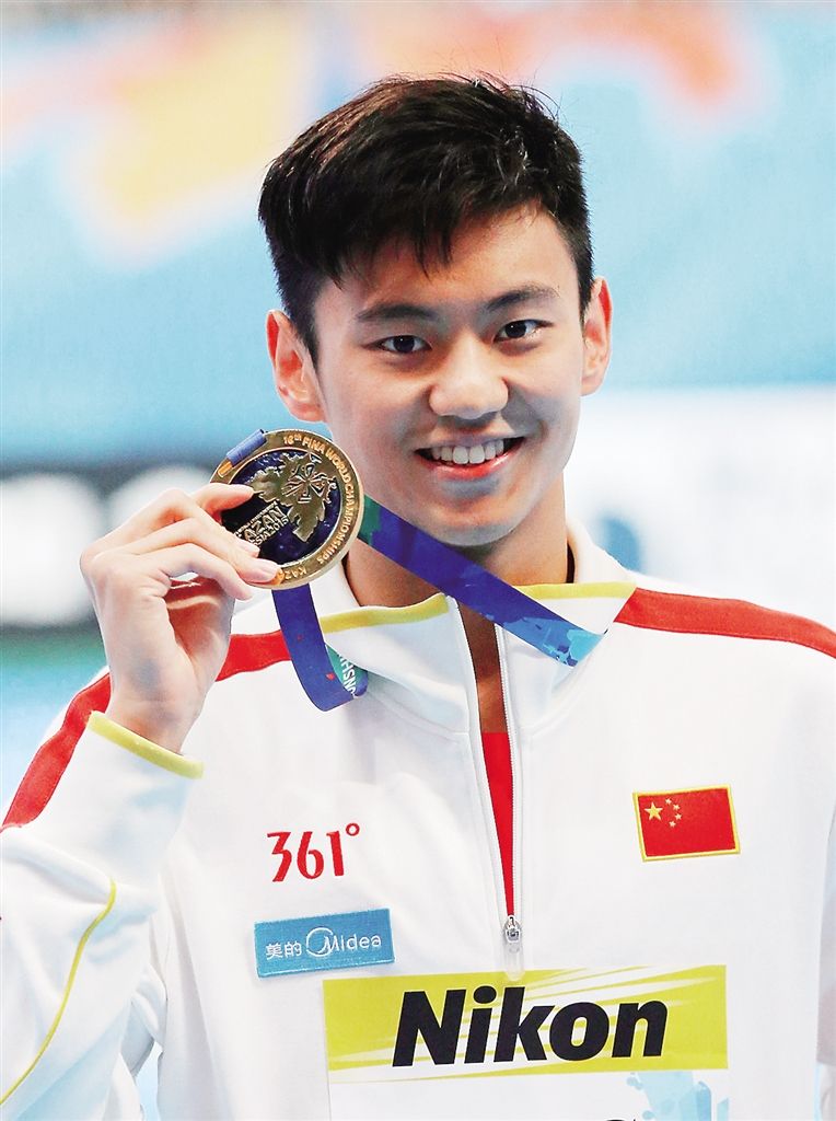 给外国人看的中国4个最帅运动员,九个国家最帅的男人