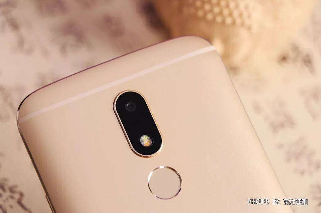 鎽╂墭缃楁媺motoedges,鎽╂墭缃楁媺motog54涓婃墜浣撻獙