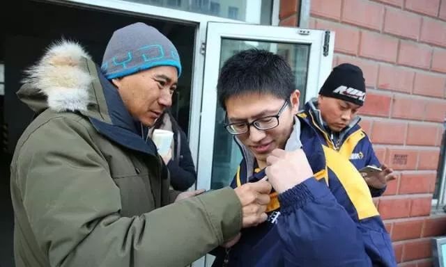 德邦快递行业巨头发言,德邦物流和顺丰物流哪个速度快