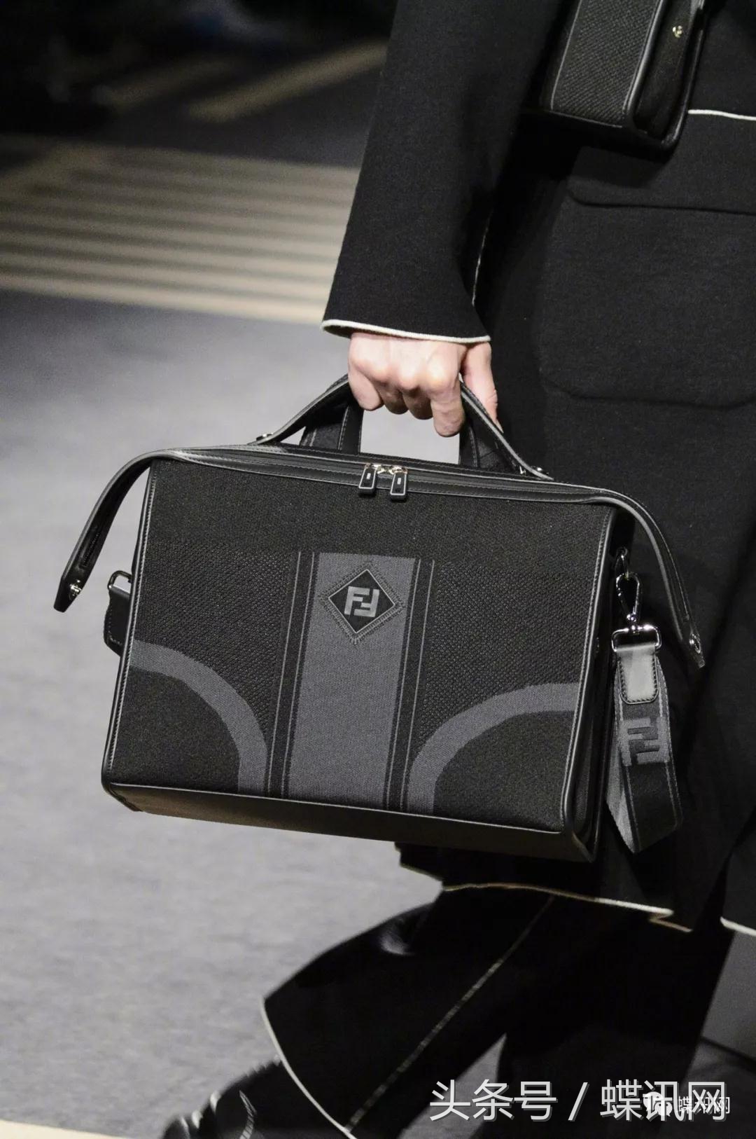 fendi2018春夏款男装,fendi2022男装秋冬主题