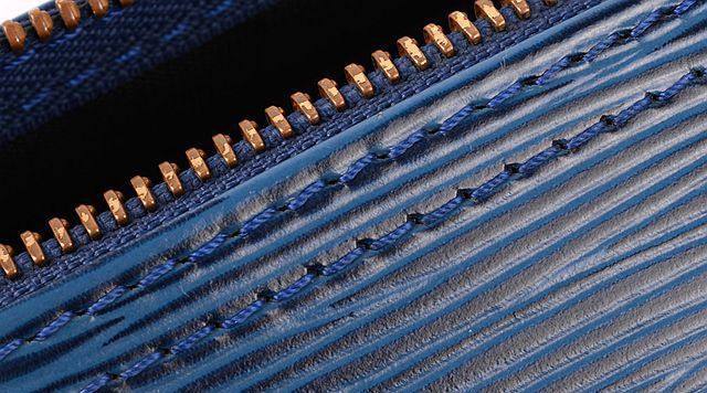 看标辨别lv包包真假,lv拉链真假鉴别方法双肩包