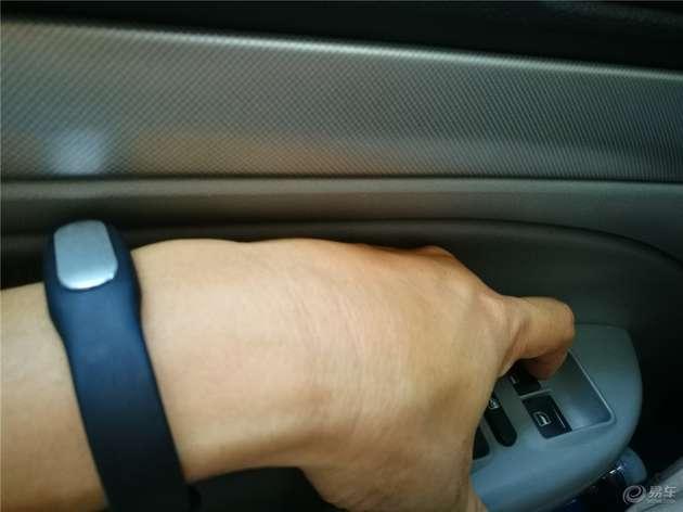 电瓶的更换标准你们知道吗,现代电瓶几年换一次保养手册