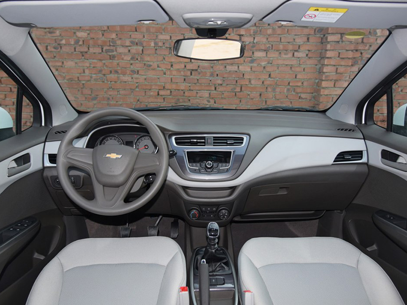 钟爱个性的不错选择外观回头路高配置空间够用省油是关键