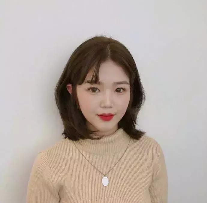 短发剪完不好看咋办,剪了不好看的短发怎么办