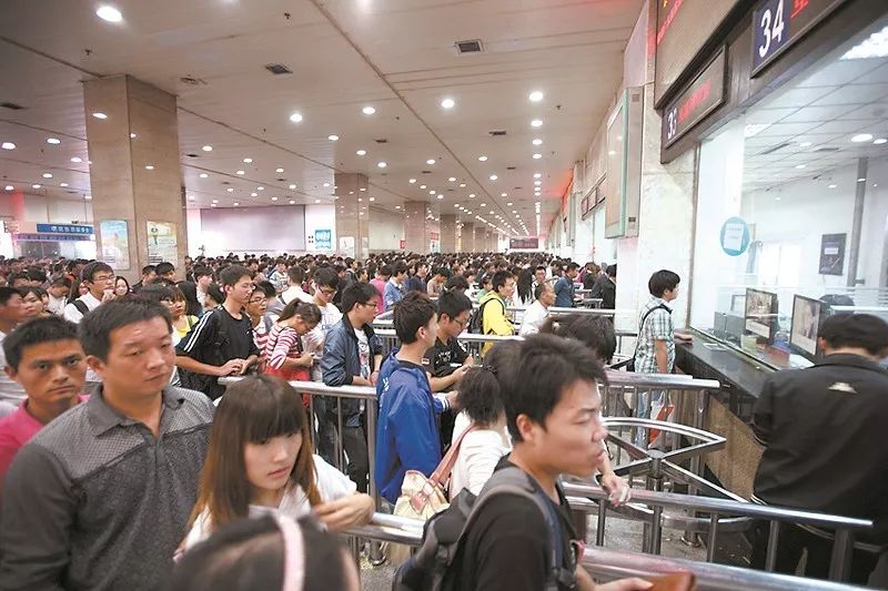 再上22天班，郑州人集体放假！做完这16件事，就过年啦！