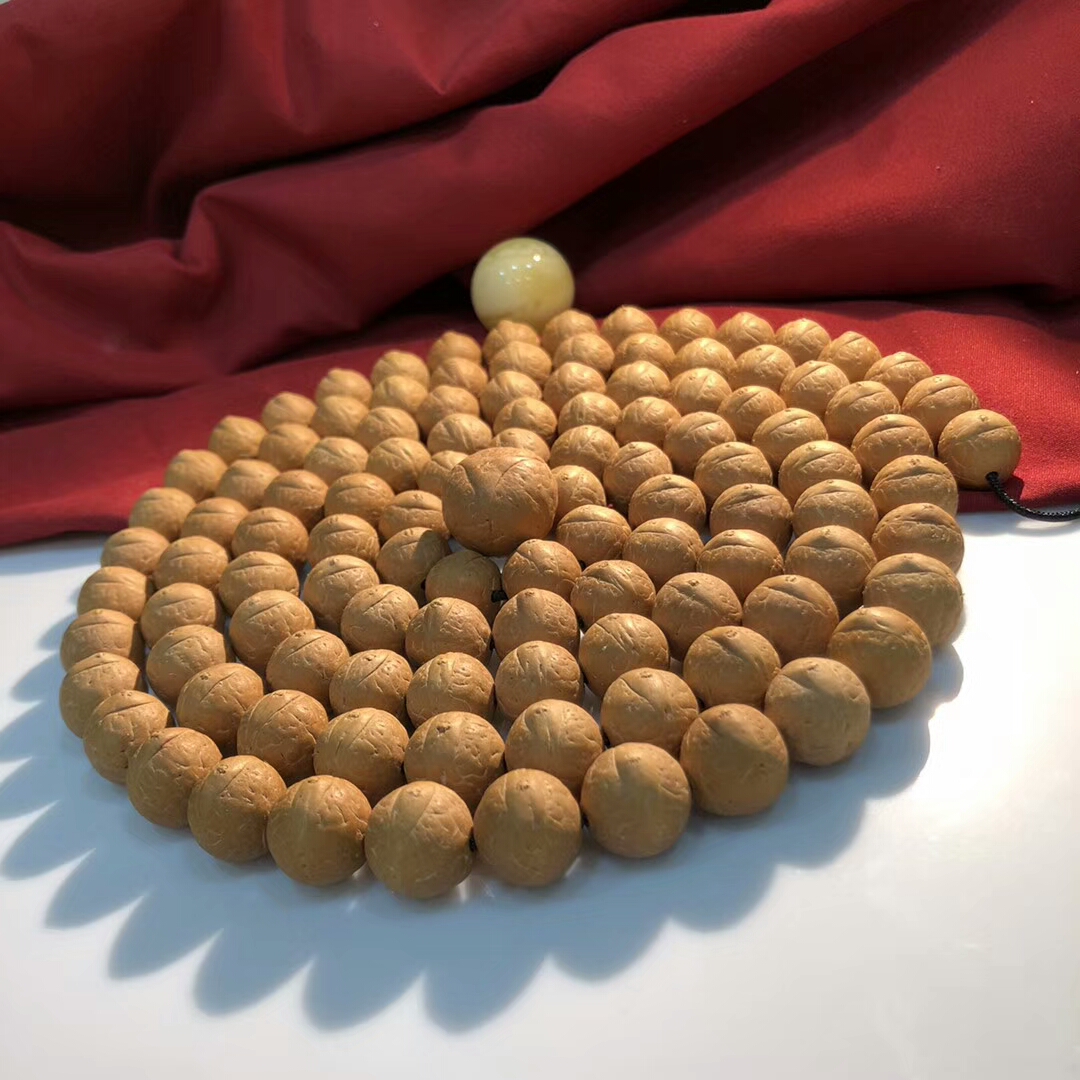 能不能入手过万的凤眼菩提,2.8块钱的凤眼菩提