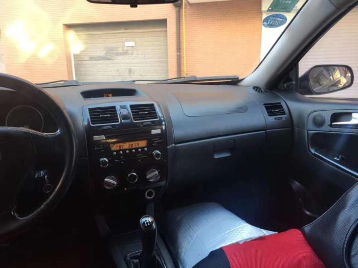 当年落地50万的两厢宝马,当年落地一百多万的宝马