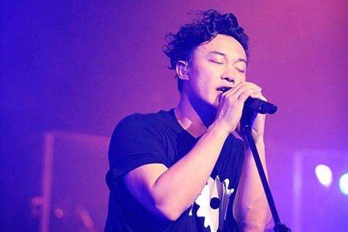 唱歌鼻音重怎么解决,唱歌的时候有鼻音怎么改变