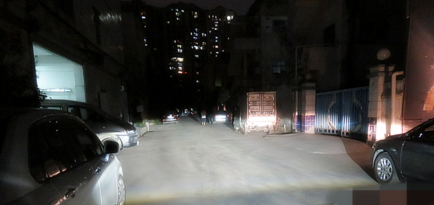 深圳改装欧司朗大灯,深圳速腾大灯改装