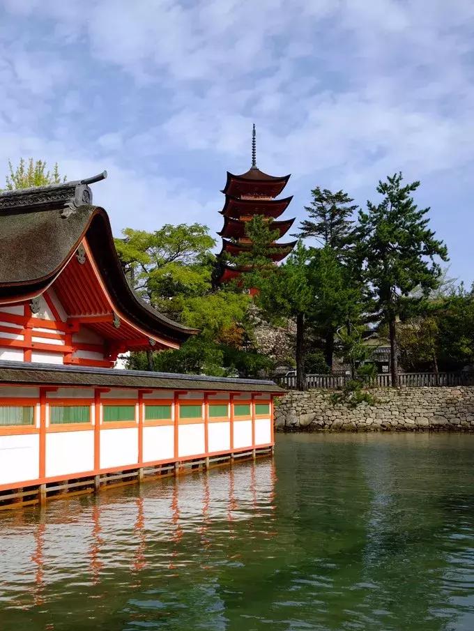 甯︿綘鍘绘棩鏈湅澶滄櫙,涓滀含甯︿綘娓歌鏃ユ湰缇庢櫙