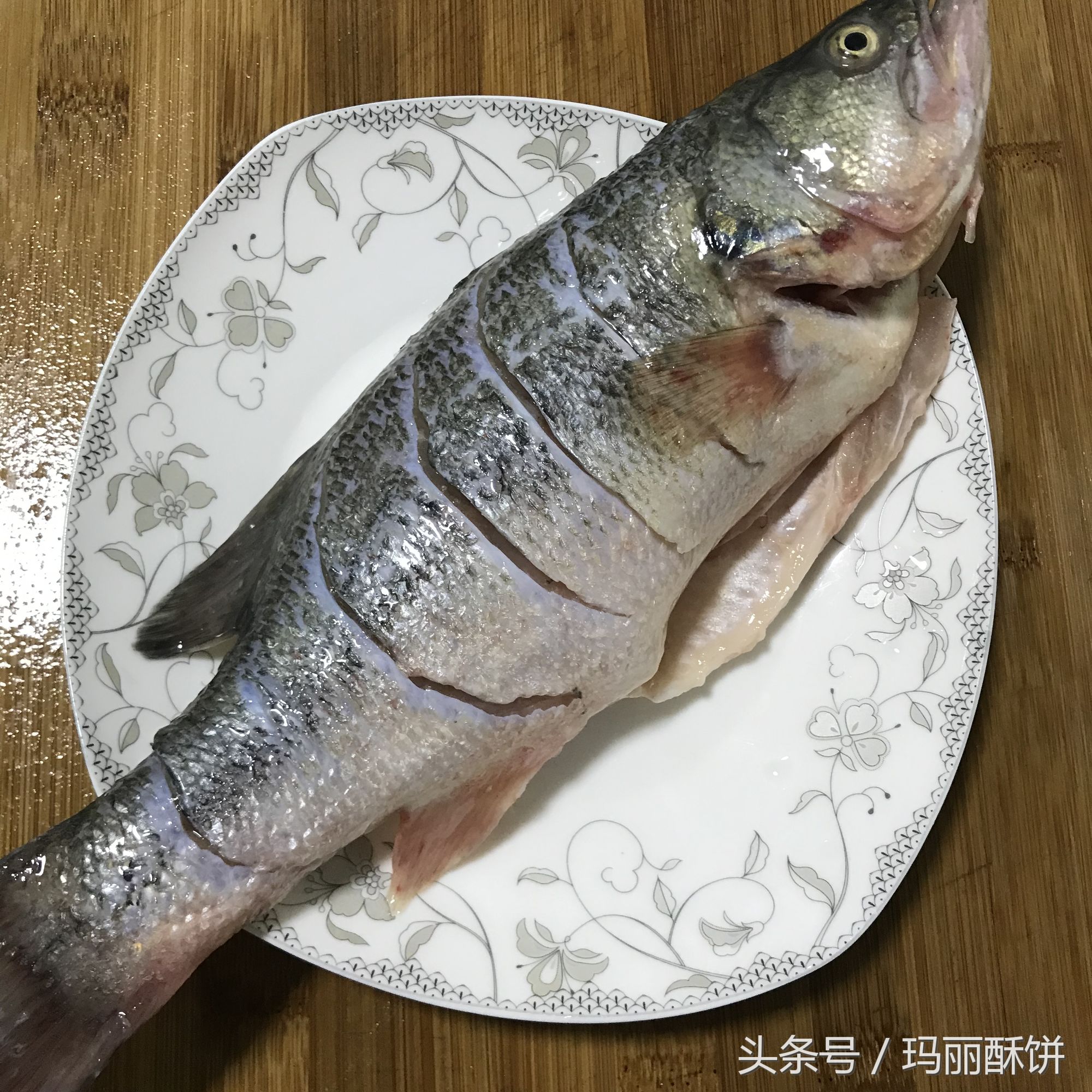 豆腐炖鱼正确做法,豆腐炖鱼怎么炖