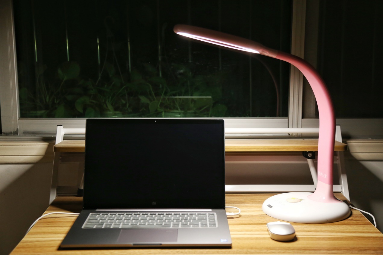 护眼灯性价比高的品牌,哪一款的护眼灯比较好