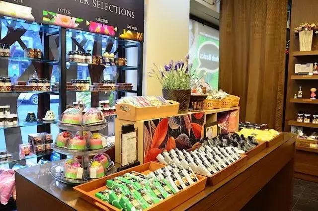 泰国好用的化妆品推荐,泰国化妆品必买有哪些大牌