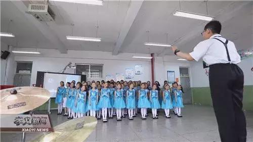 业界同仁零距离体验我市义务教育标准化