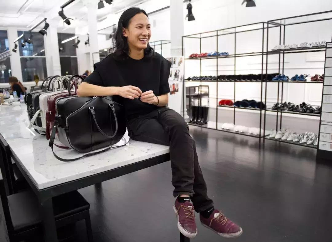 文艺复兴服装店创业,文艺复兴店