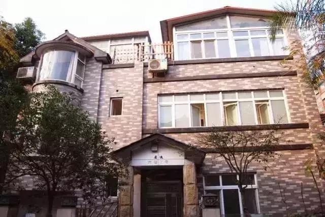 轰趴馆聚会攻略,20人轰趴聚会吃喝玩攻略