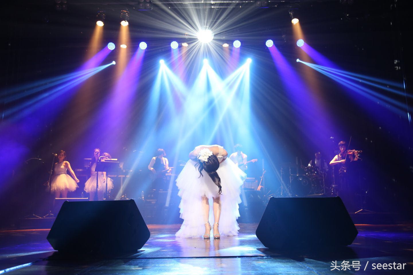 酒井法子复出唱歌,酒井法子现场视频