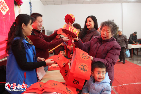 体育场过年,体育场新春活动