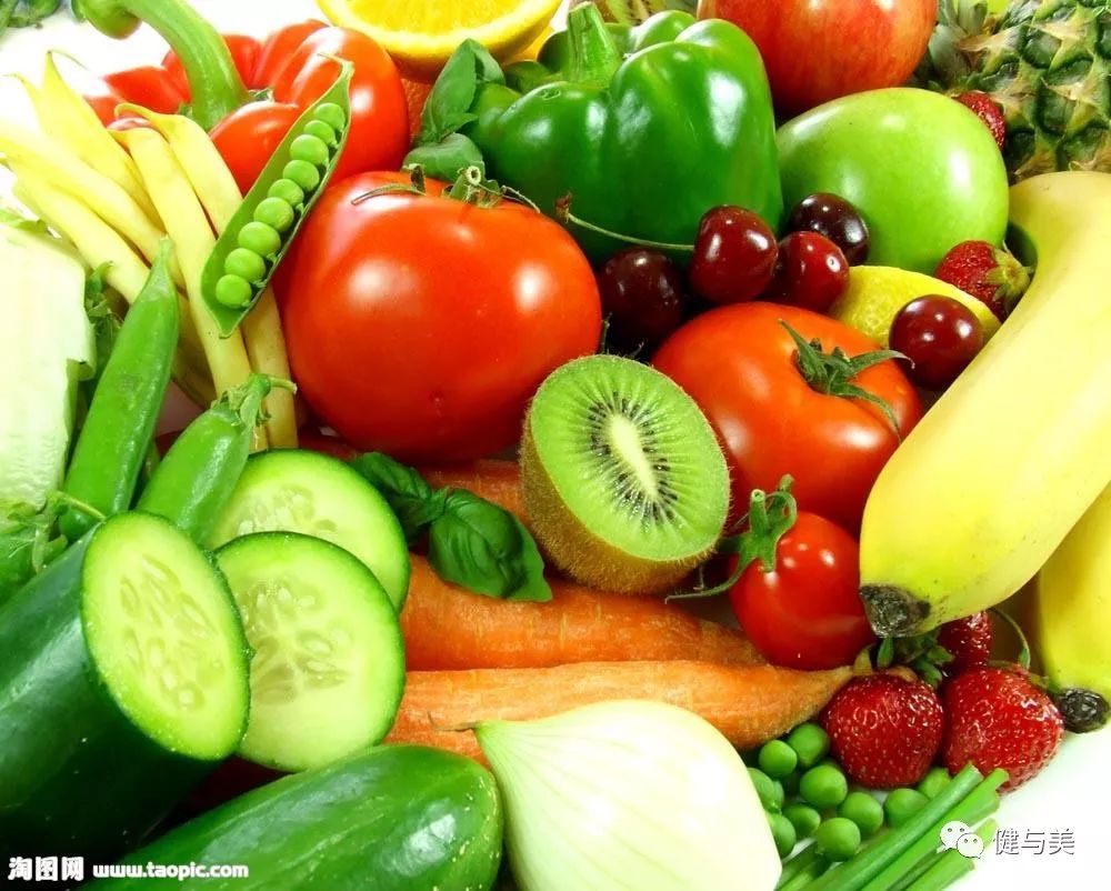 痘痘消不下去的原因,痘痘冒白点就是挤不出来