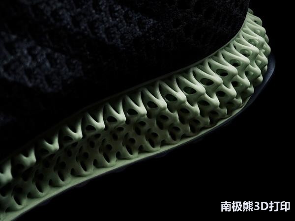 adidas打印跑鞋,adidas3d打印跑鞋多少钱