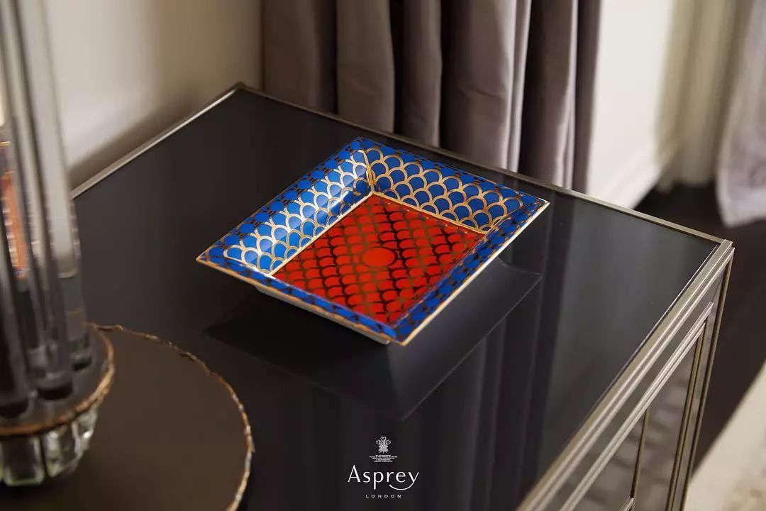 这些酒店里的润肤露、香皂不顺回家｜损失可太大了……