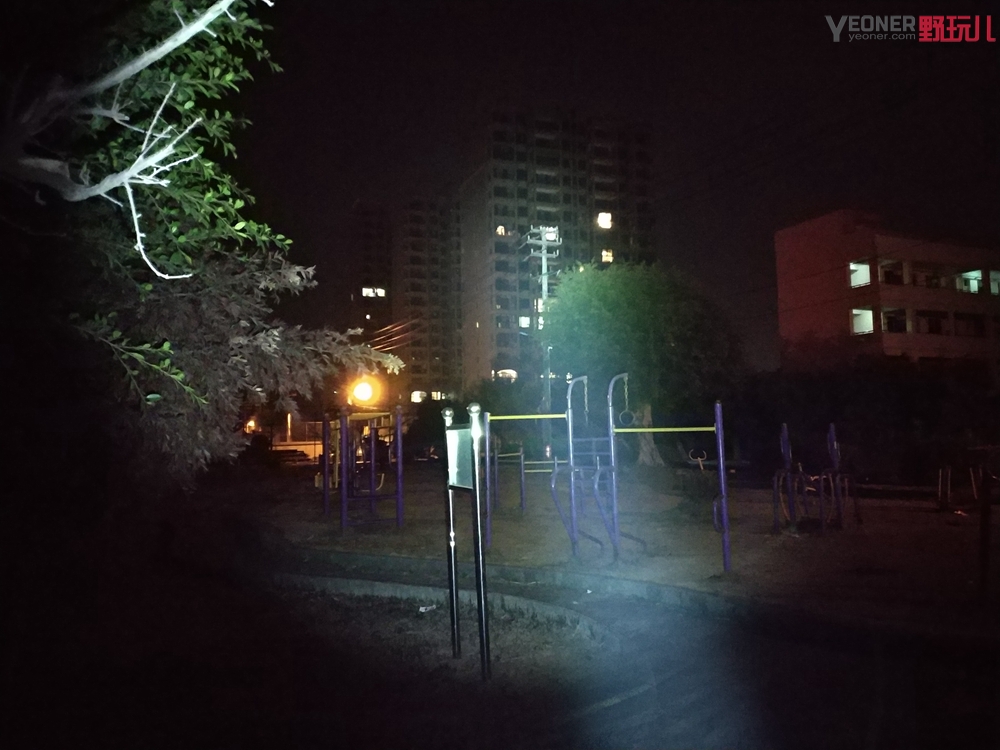 奈特科尔mh12v2和mh12se哪款好,奈特科尔mh10v2和mh12v2