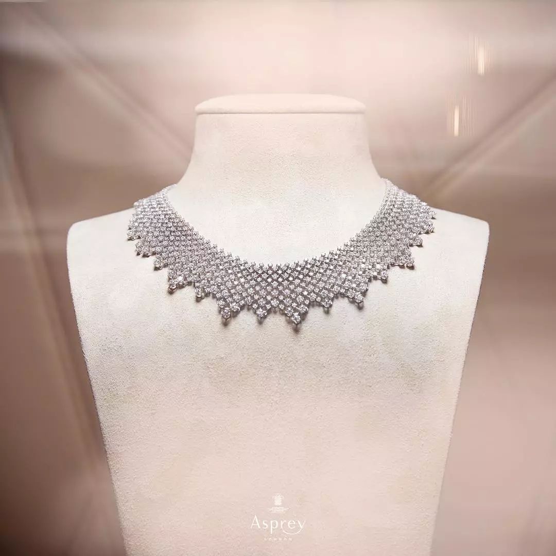 这些酒店里的润肤露、香皂不顺回家｜损失可太大了……