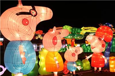 超级独家小编带你去灯会内场探秘,超级灯会都有啥表演活动