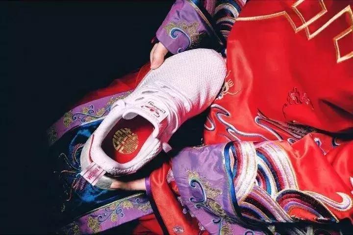 各大牌新年限定系列,时尚大牌2020春节限定款