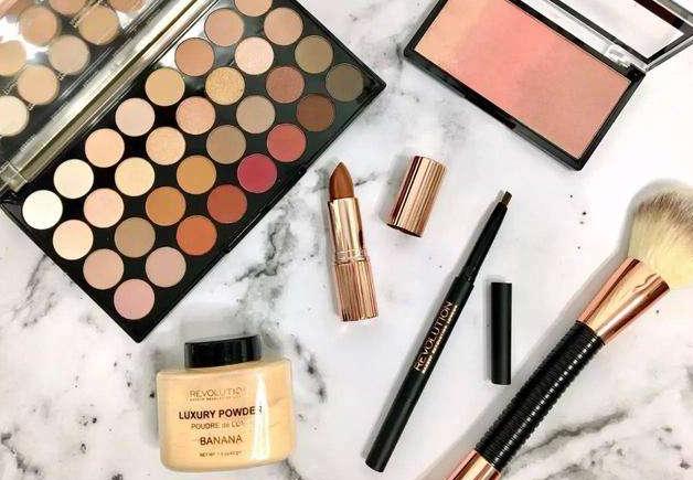 新手大牌平价彩妆品牌推荐,大牌全套平价彩妆店推荐