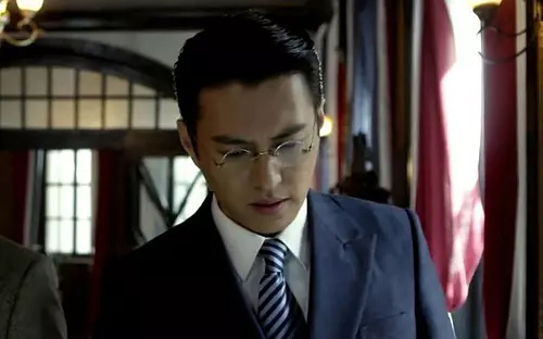 谁是眼镜男神,戴什么眼镜好看男